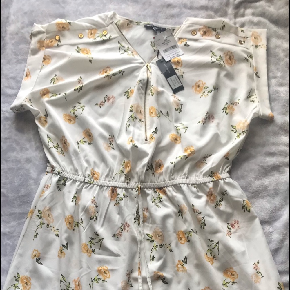 White flower summer dress